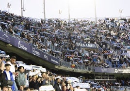 Una parte de las gradas de La Rosaleda en el duelo ante el Deportivo, cuando estuvieron más pobladas.
