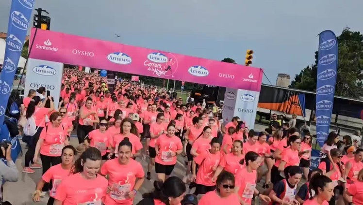 La marea rosa vuelve a tomar Gijón: multitudinaria Carrera de la Mujer
