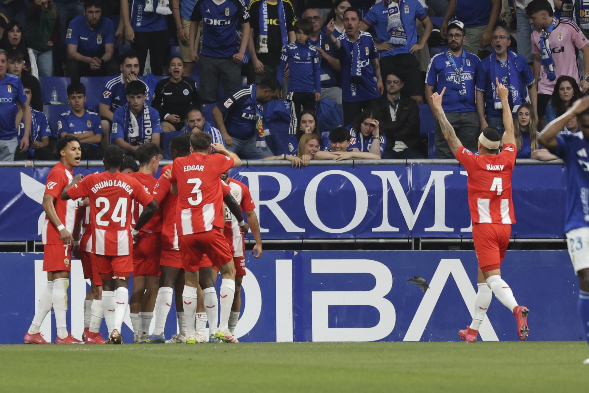 Las mejores imágenes del Real Oviedo - Almería