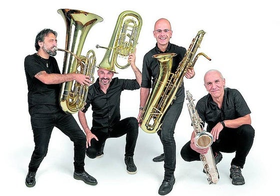 Más de una treintena de músicos se subirán al escenario mañana.