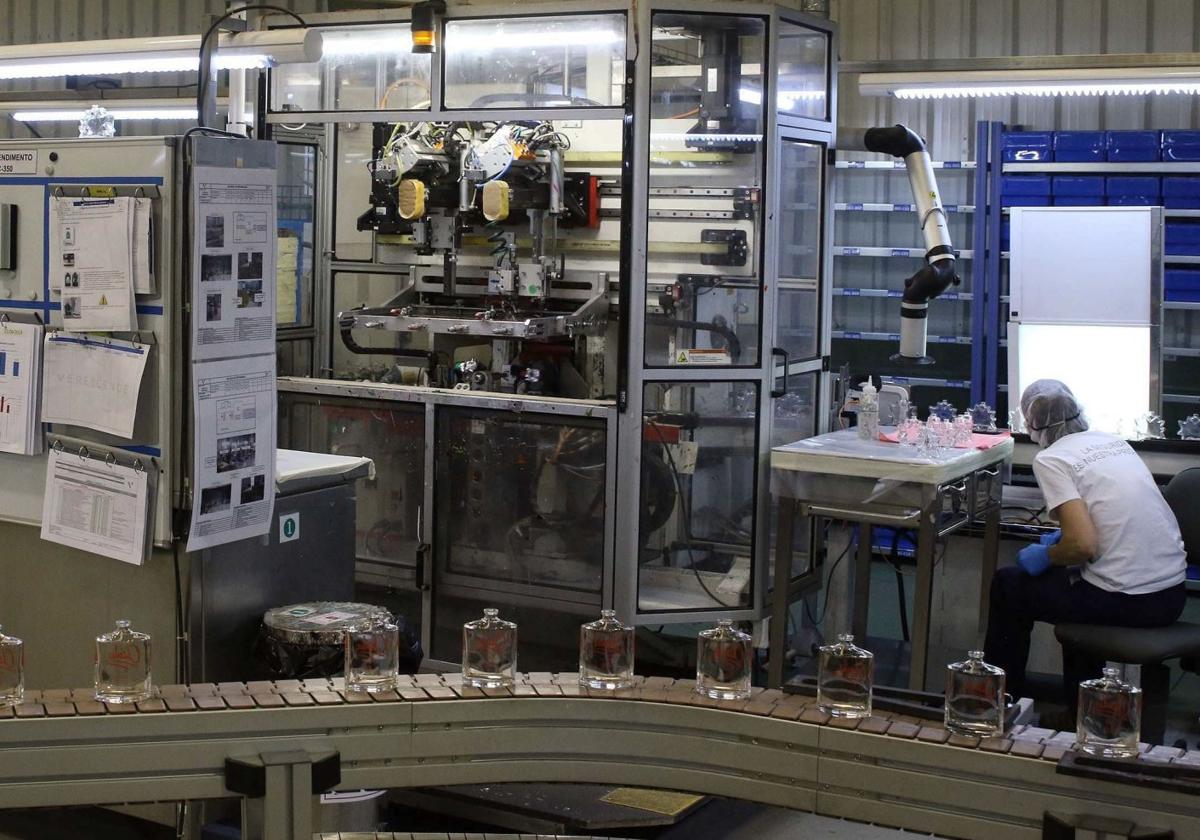 Verescence, líder mundial en la fabricación de frascos de vidrio, cambia de manos