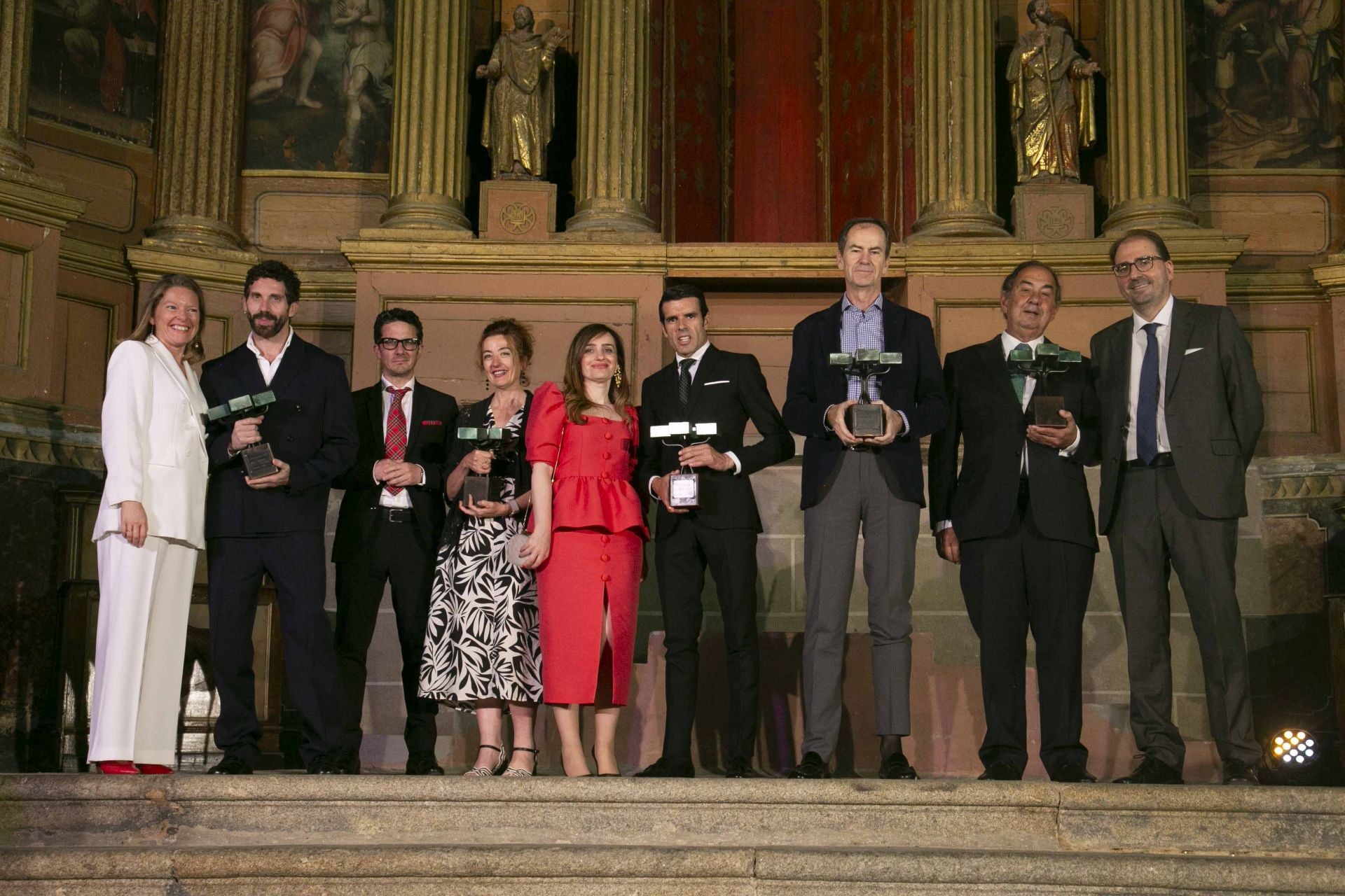 Rocío Romero, Javier Sánchez Medina, Antonio Armero, Esther Cubo, María José Torrejón, Emilio de Justo, José Ramón Oliva, Cecilio Oliva y Claudio Mateos