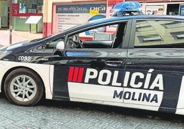 Un vehículo de la Policía Local de Molina de Segura, en una imagen de archivo.