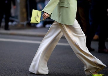 Look con pantlaones fluidos